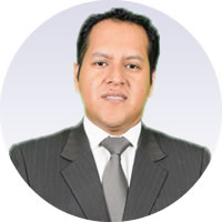 Docente Celso Chávez Barbarán